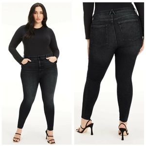 GOOD AMERICAN Good Legs Raw Hem Black Jeans